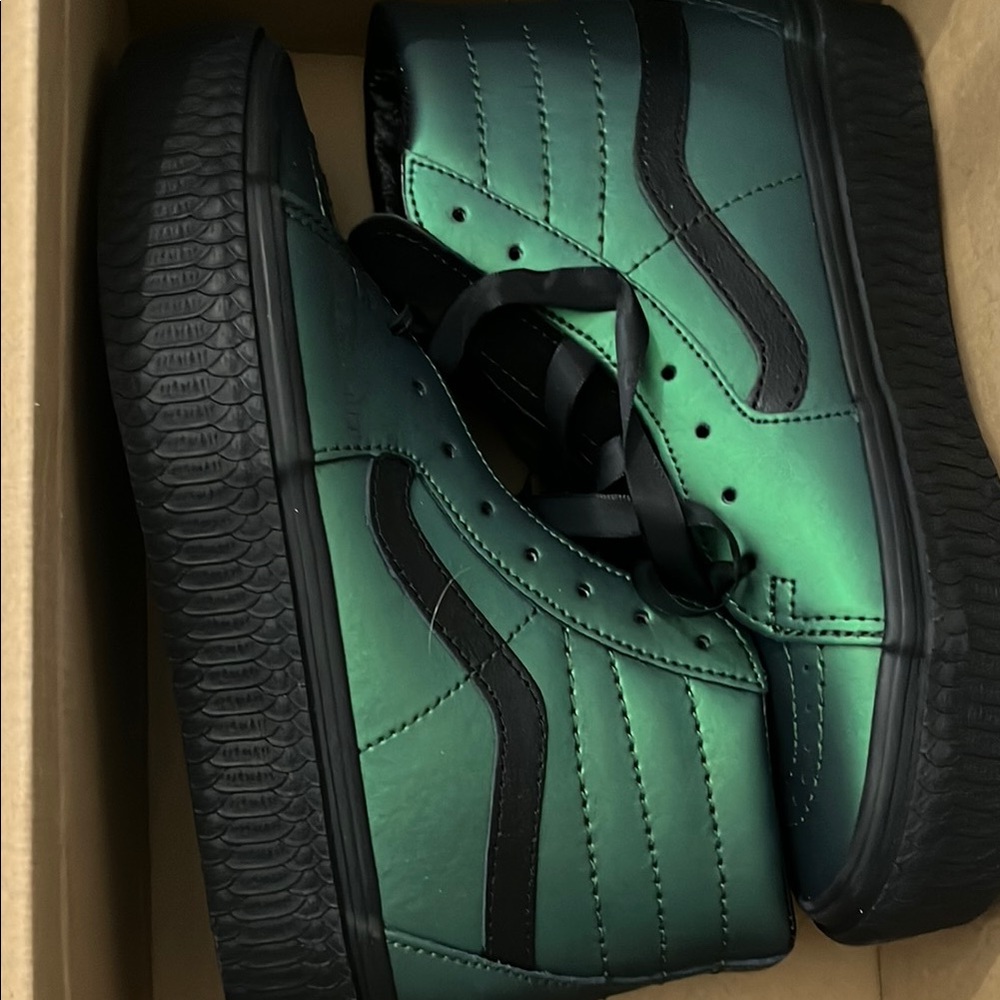 Vans Green and Black Athletic Shoes